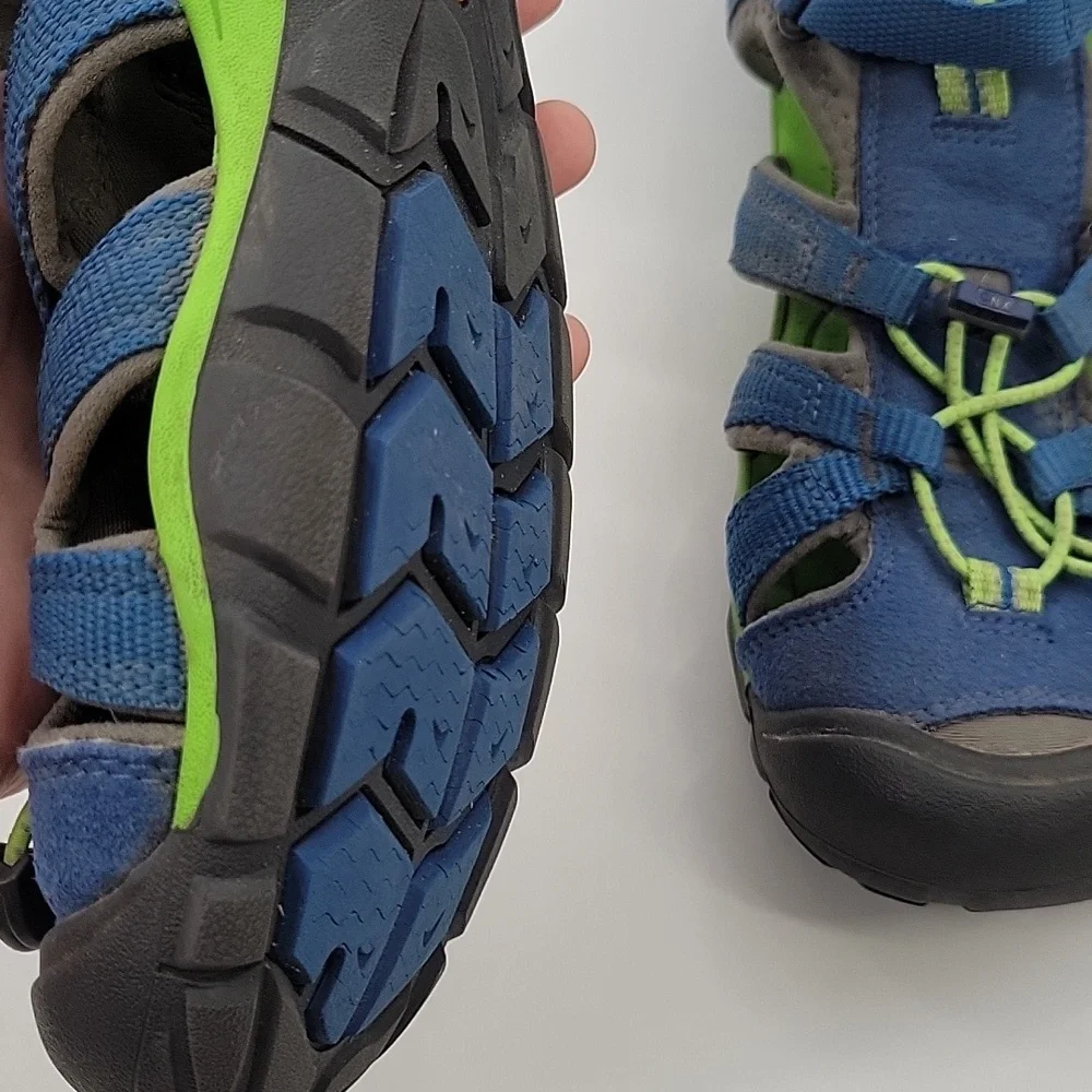 Men's Keen Sandals Size 7 Blue Green